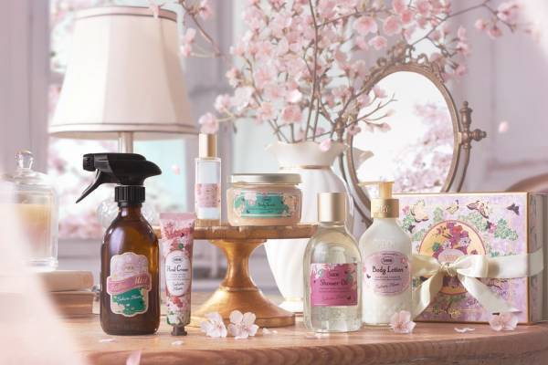 SABON「サクラ・ブルーム」“桜の香り”の限定ボディスクラブ＆シャワーオイルなど