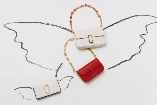 マーク ジェイコブスのバレンタイン、赤＆白の“J マーク”ショルダーバッグや“ハート”型ピアス