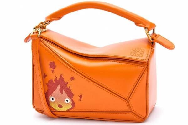 ロエベ×スタジオジブリ『ハウルの動く城』コラボ、カルシファーの 