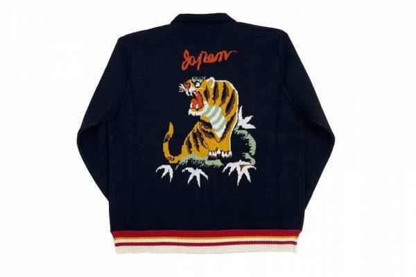 ティー×ダイリクのコラボウェア、“虎と龍”あしらったニットポロや国旗セーター