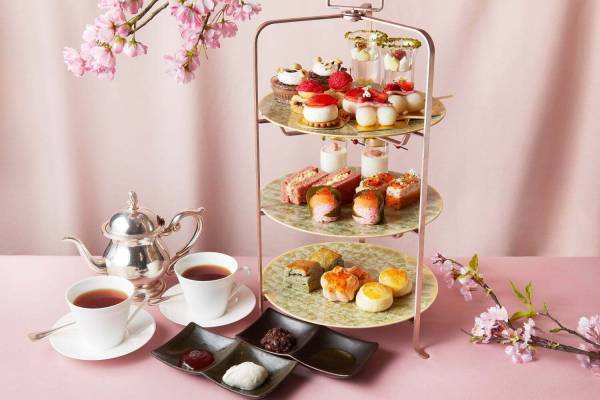 シャングリ・ラ 東京の「桜アフタヌーンティー」桜餡の串団子や桜ジャム入りムース