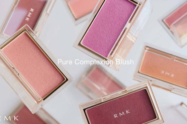 RMK23年夏コスメ“ナチュラルな血色”を叶える透明感チーク、ベージュを潜ませた全10色で