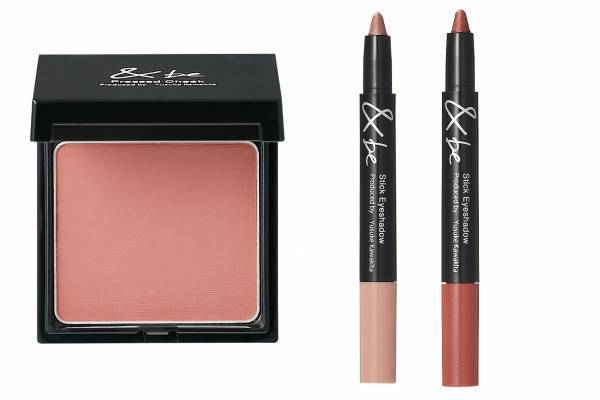 河北裕介プロデュース「アンドビー」23年春コスメ、ブランド初チーク＆2WAYスティックアイシャドウ