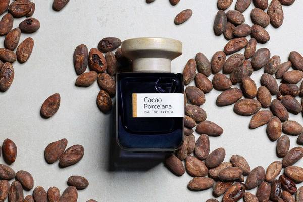 フランス発フレグランスブランド「アトリエ・マテリ」が東京初上陸、“厳選”天然素材の香水