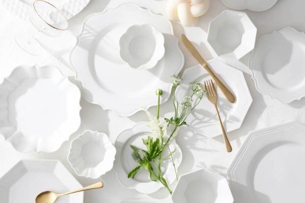 フランフランの新作白食器「ブランシェ」4つの形とサイズを自由に組み合わせる新定番