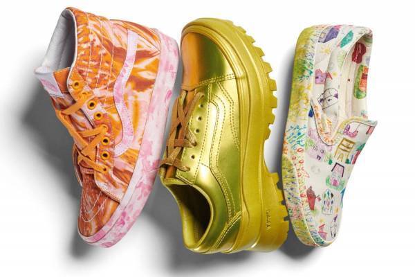 VANS“蝶モチーフ”や“メタリックカラー”のスニーカー、コリーナ・ストラーダとコラボ