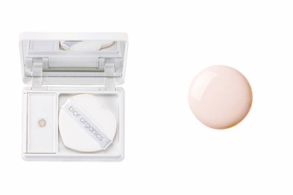 ビオール オーガニクスの新クッションファンデ、“理想の肌色に導く”イエベorブルべ系の全6色