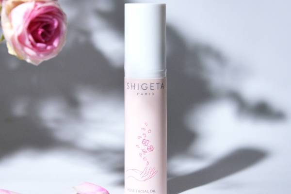 シゲタ パリ23年春コスメ“ローズ香る”顔用マッサージオイル、厳選植物オイルの力でふっくら肌に