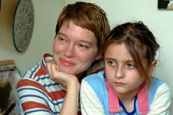 映画『それでも私は生きていく』シングルマザーの心の揺れを描くヒューマンドラマ、レア・セドゥ主演