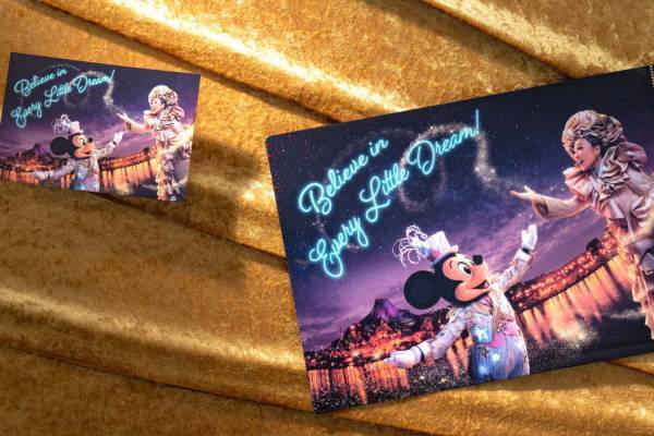 東京ディズニシー“ミッキーマウス×MISIA”の初コラボグッズ、幻想的なポストカード＆クリアホルダー