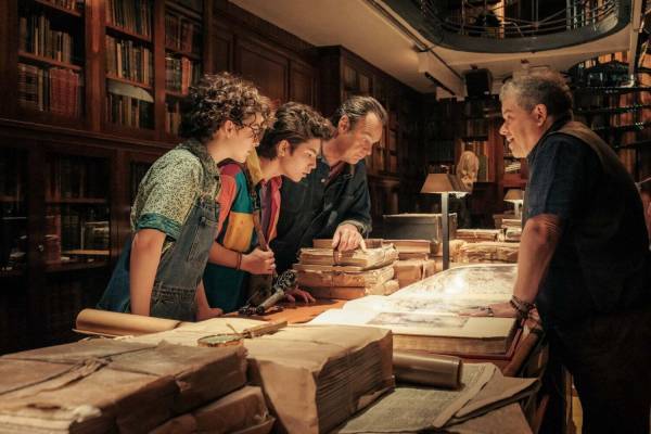 映画『ゴーストバスターズ／フローズン・サマー』全てを一瞬で凍らせる“史上最強ゴースト”が襲来！？