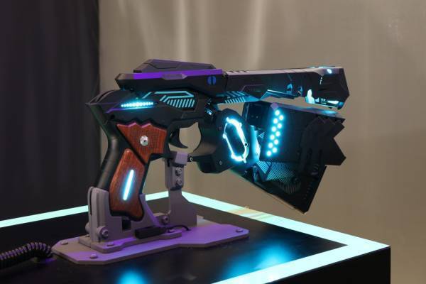 『PSYCHO-PASS サイコパス』体験型展覧会が松坂屋上野店で、シビュラシステム実物大立像など