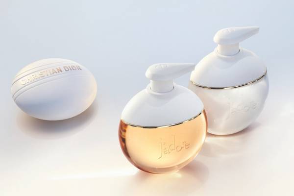 ディオール「ジャドール」24年夏ボディケア、花々香る丸みケースのハンド クリームやシャワー ジェル