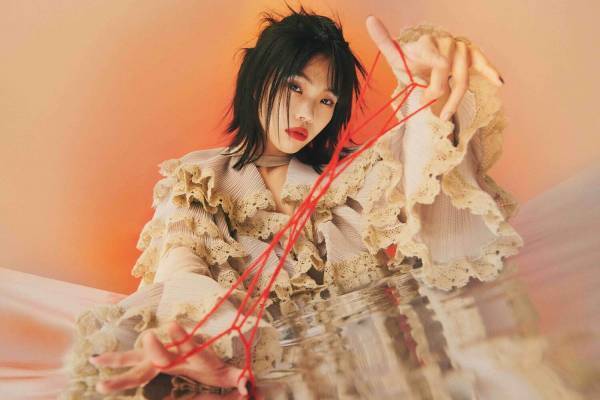 アイナ・ジ・エンドの新曲「帆」ゲリラ配信リリース