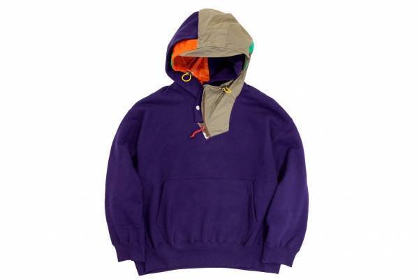 カラーの限定フーディー、“左右非対称”デザインのフードをドッキング - ドーバー銀座で