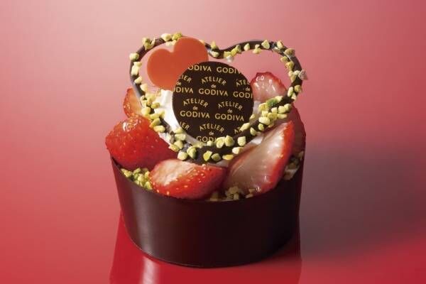 アトリエ ドゥ ゴディバの24年バレンタイン、&quot;あまおう苺たっぷり”濃厚チョコタルトなど