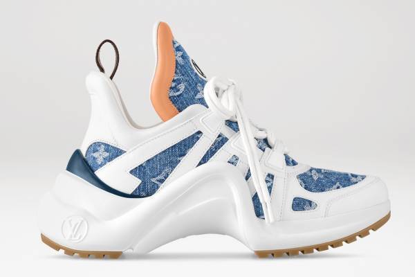 ルイ・ヴィトンからモノグラム・デニムのウィメンズシューズ、波型ソールスニーカー＆バレエシューズ