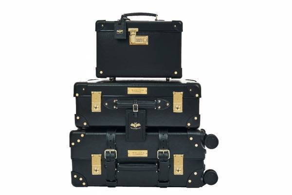 グローブ・トロッター×ザ・ヴァンパイアズ・ワイフのトラベルラゲッジ、ベルベット裏地のスーツケース