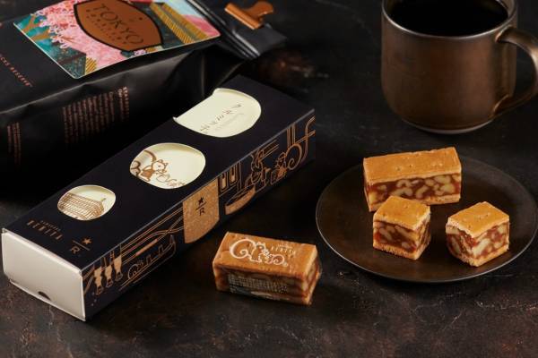 鎌倉紅谷の人気菓子「クルミッ子」がスターバックス リザーブ ロースタリー 東京限定パッケージに
