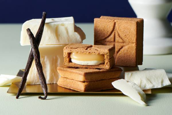 プレスバターサンドギャラリー新作、濃厚バニラクッキー×高級ブランデー香るホワイトチョコのバターサンド