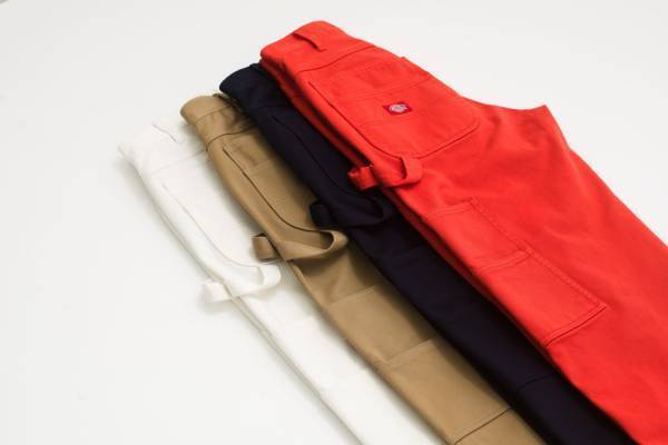 ディッキーズ×RHC ロンハーマン、ウィメンズ仕様の「ダブルニーペインターパンツ」鮮やかレッドなど