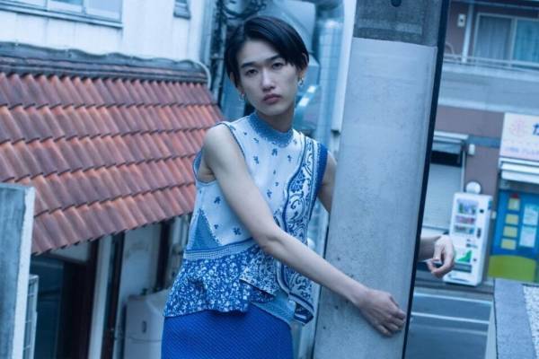 マメ クロゴウチ“花柄フリル”華やぐノースリーブニット＆刺繍レースで切り替えたワンピース