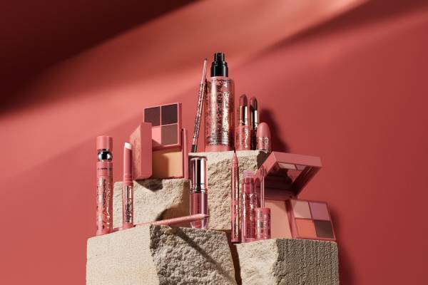 M·A·Cの24年春コスメ、“桜ピンク”のマルチパレット＆限定ローズブラウン色の人気リップ