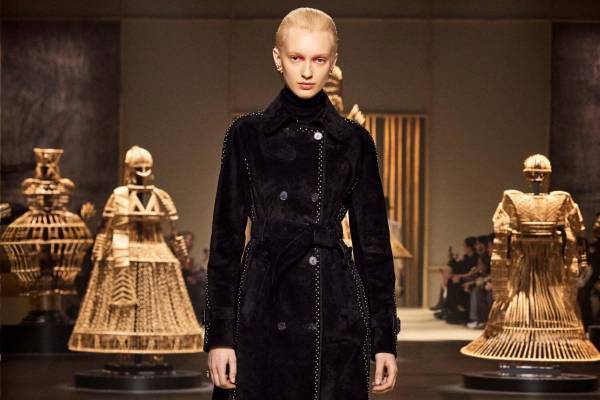 ディオール 2024年秋冬ウィメンズコレクション、既製服「ミス ディオール」誕生の60年代に着目