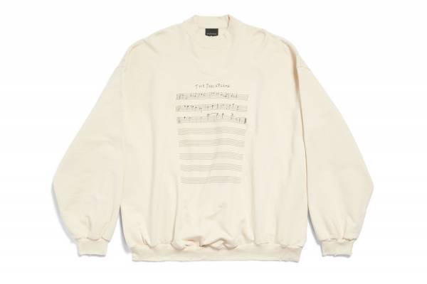 バレンシアガ×米作曲家アンジェロ・バダラメンティ、手書き譜面のスウェット＆Ｔシャツ