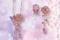 アナ スイ「八重桜×蝶」ネックレス＆ピアス、桜に寄り添う蝶やピンクのガラスパーツ付き