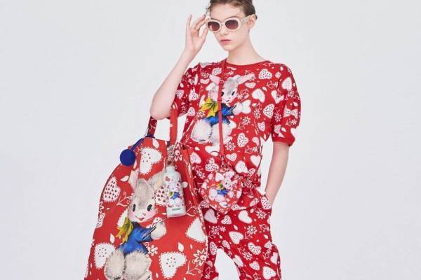 ヴィヴィアン・ウエストウッド レッドレーベル、ウサギ×溢れるハートのTシャツ＆刺繍カーディガン