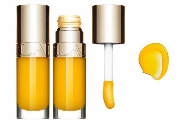 クラランスの名品リップオイル「リップコンフォートオイル」に、鮮やかなビタミンカラーの24年夏限定色