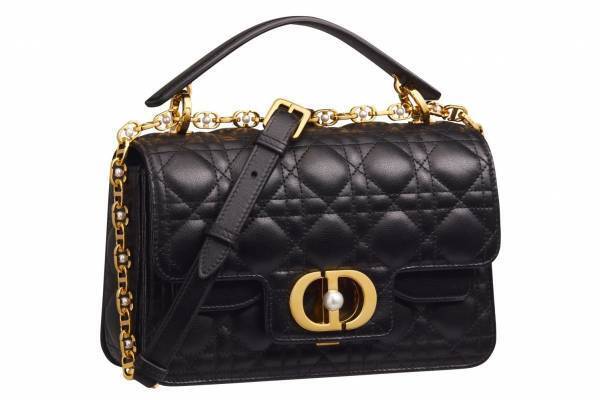 ディオールのウィメンズバッグ「ディオール ジョリー」パール華やぐチェーンストラップで