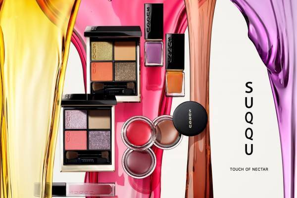 SUQQU24年夏コスメ“苺のシロップ”着想アイパレ、じゅわっと蜜色に染まる透明感リップなど