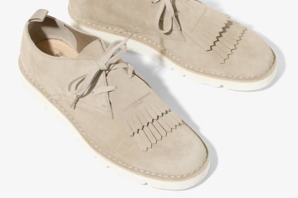 クラークス×エンジニアド ガーメンツが初コラボ、“2枚重ねキルト”のデザートシューズ