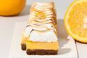 ミニマルの春限定「甘夏みかんの生ガトーショコラ」和歌山産甘夏使用のジャムを重ねて
