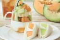 アフタヌーンティー・ティールーム、紅茶ワッフル＆メロンづくしの新作スイーツプレート
