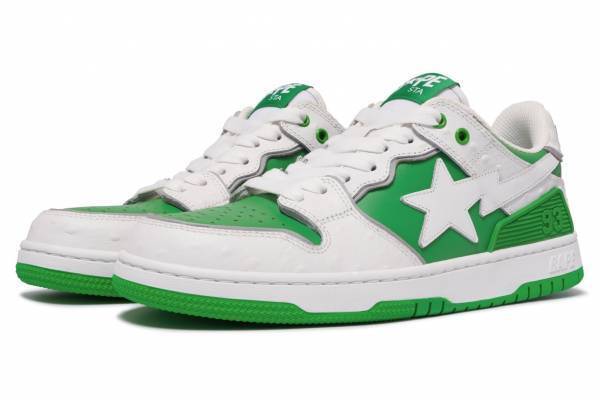 ア ベイシング エイプ 2トーンカラーの新作スニーカー、“オーストリッチ”柄エンボス加工