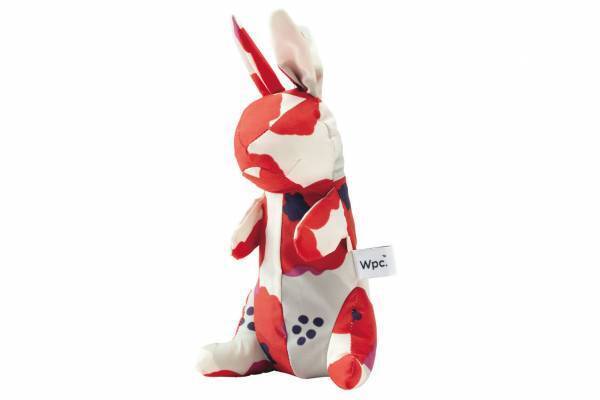 Wpc.“まるでペット”ぬいぐるみ風の折り畳み傘「ペトラ」が復刻、花柄モチーフのうさぎ＆くま