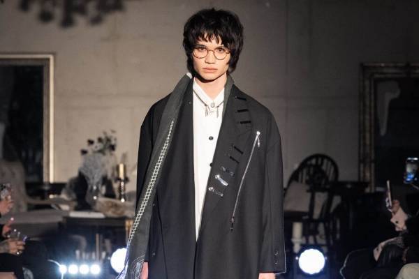 アクオド 2024年秋冬コレクション - 潜在する“魔法”の力