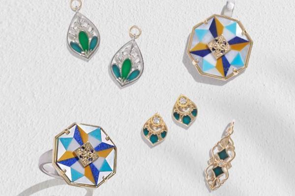 アガット24年夏モロッコ着想ジュエリー、“古代遺跡”バングル＆白いモスク風のリング