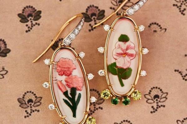 “花や動物”描いた「フランチェスカ ヴィラ」ヴィンテージ風ジュエリー、バーニーズ ニューヨーク銀座で