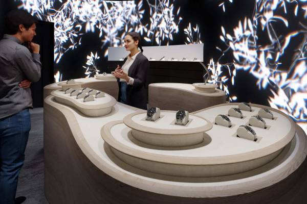 グランドセイコーブティックが表参道ヒルズに、腕時計「エボリューション9」直接見て触れるコーナーも