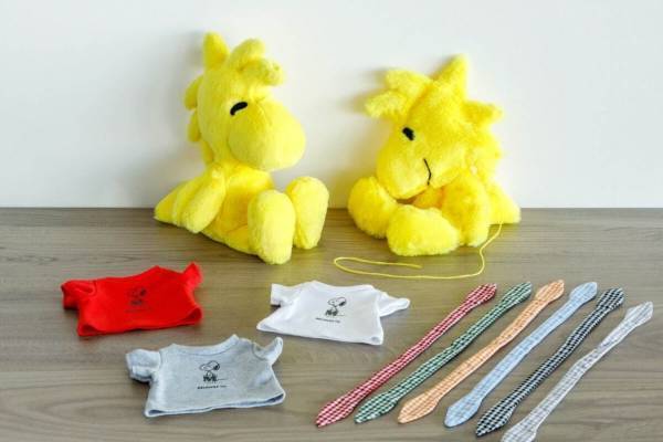 スヌーピーミュージアム“ウッドストックのぬいぐるみ”ワークショップ初開催、自分好みのTシャツを着せて