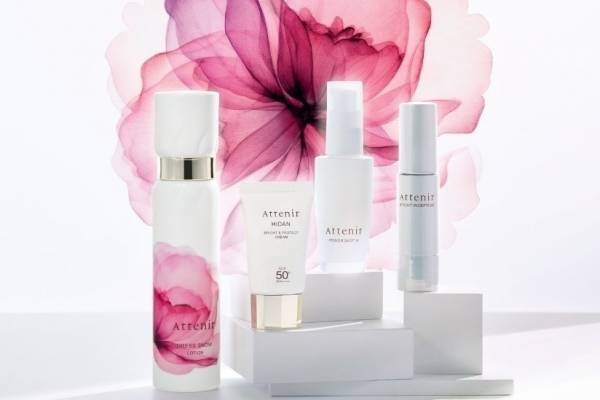 アテニア24年夏スキンケアコフレ - バラを描いた美白化粧水“現品サイズ”や美容液、日やけ止めも