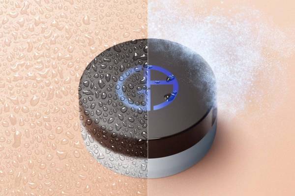 アルマーニ ビューティ24年夏ベースメイク、“まるでウォーターミスト”ひんやり保湿感ルースパウダー