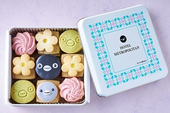 「Suicaのペンギン」花咲くクッキー缶がホテルメトロポリタンで、子ペンギンのアイシングクッキーなど