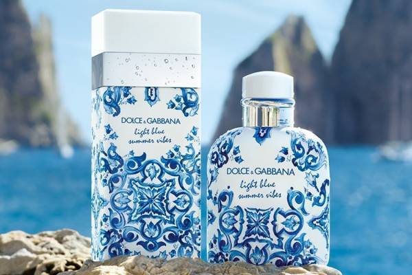 ドルチェ＆ガッバーナ「ライトブルー」24年夏フレグランス、フルーティ×ウッディを加えた新オードトワレ