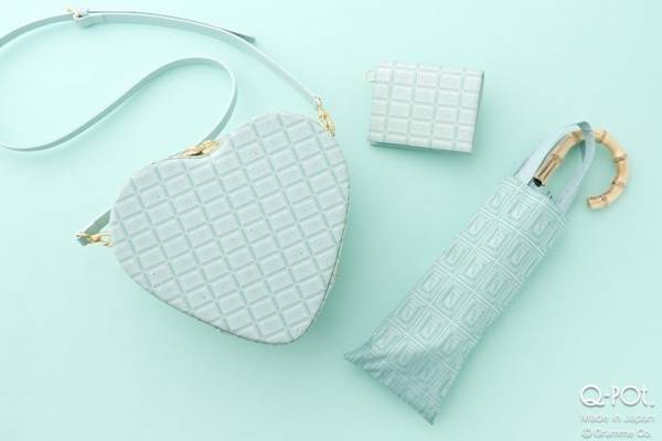 Q-pot.“チョコミントの板チョコ柄”ハートバッグ、とろけるデザインの晴雨兼用傘も