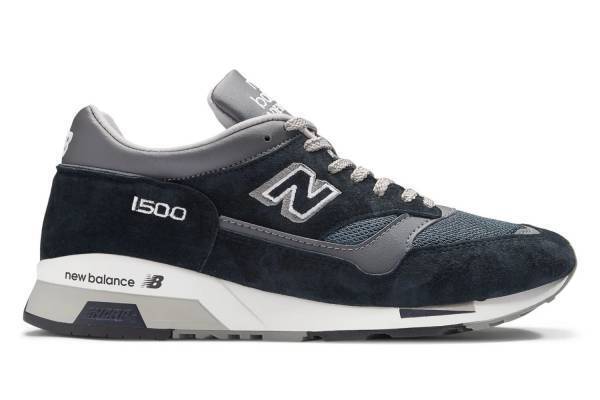 ニューバランス「1500」スニーカーが限定復刻、“英国製”上質スエード×メッシュアッパーで